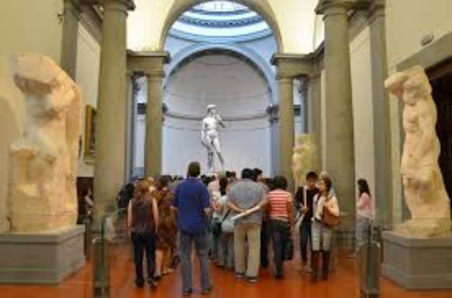Ai docenti: Ingresso gratuito per musei,gallerie, scavi.